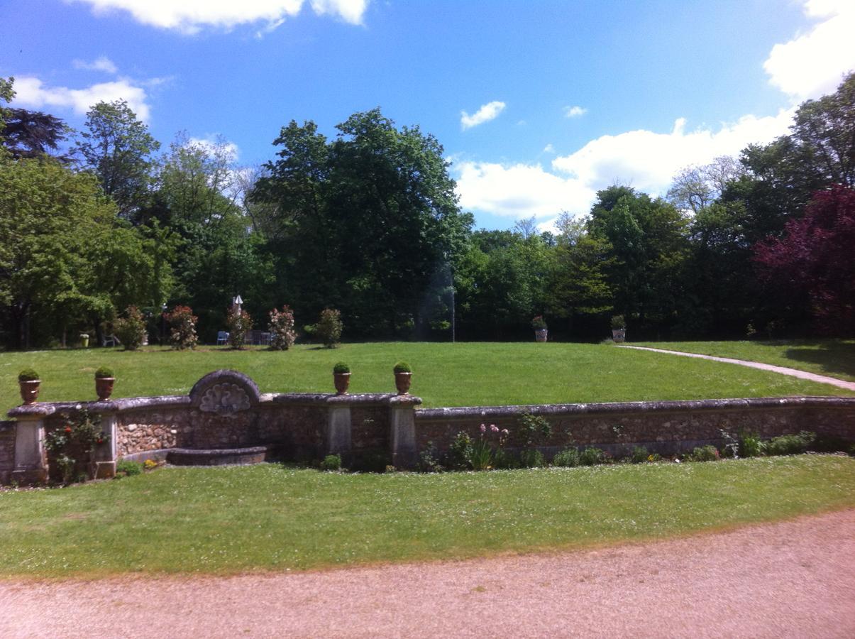 Chateau Marieville Bonneuil-Matours Eksteriør billede